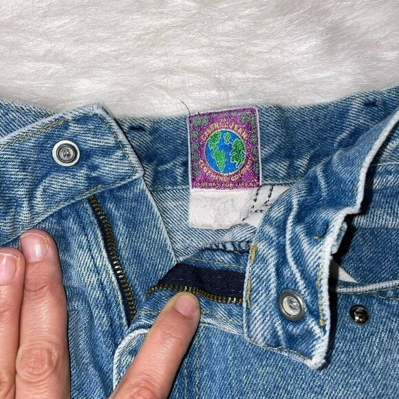 VTG Lee Big Girls 10 1990s Mid-Rise Fringe Patch Denim Jean 4" Shorts - Picture 5 of 10